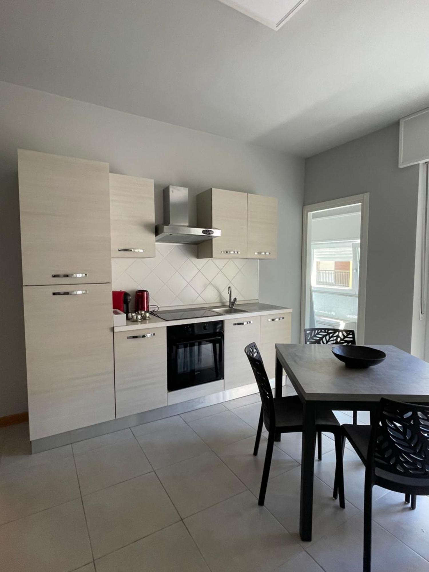 Spring Apartment *